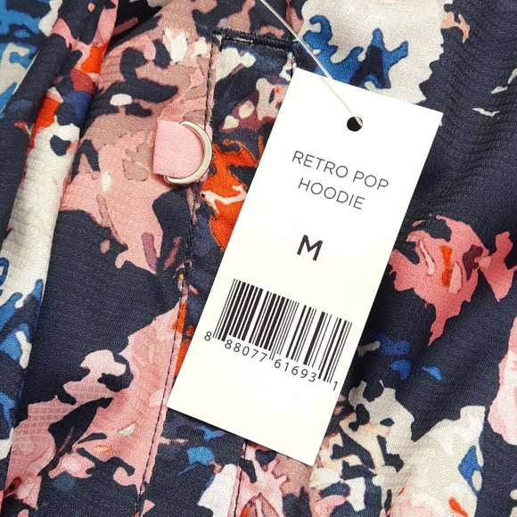 Dip Retro Pop Hoodie - Picture 8 of 11